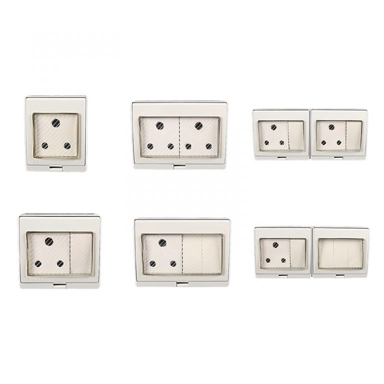IP55 Wall Mounted South Africa Doorbell Switch Socket